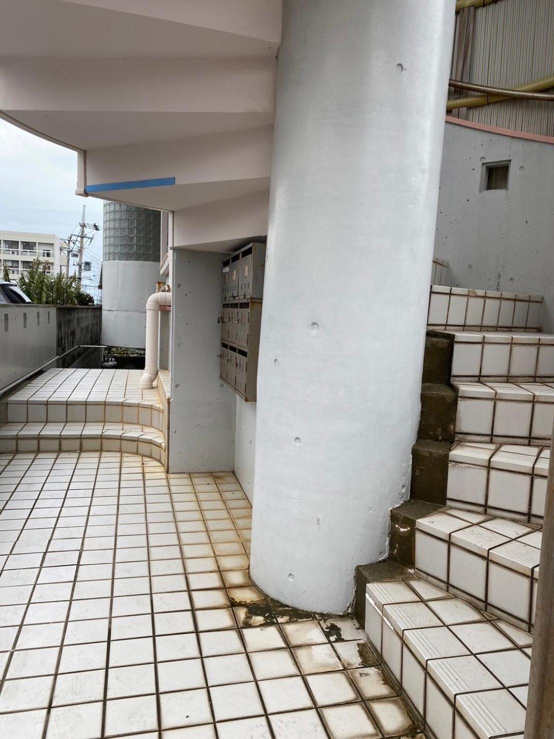 Ferienwohnung Joyful Rose Ginowan Exterior foto