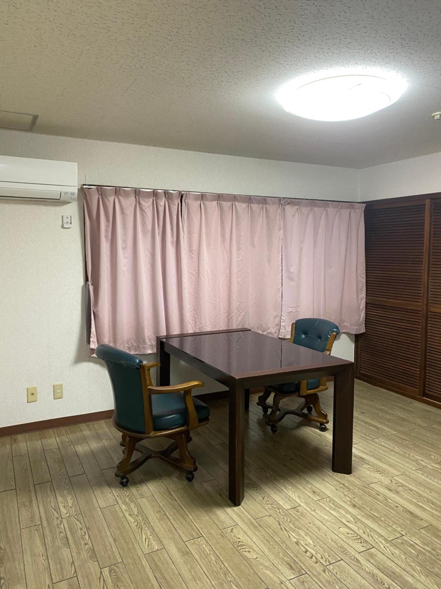 Ferienwohnung Joyful Rose Ginowan Exterior foto